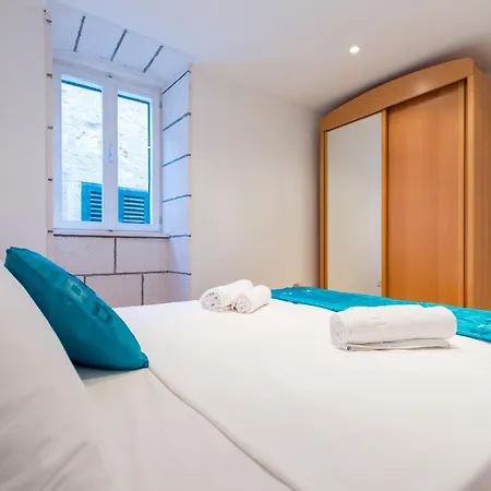 Domino Oldtown * Dubrovnik